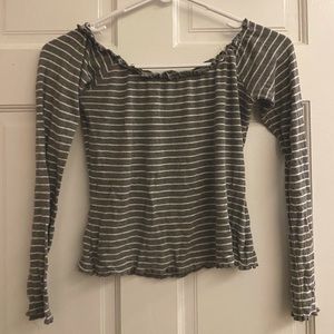 Off the shoulder garage top